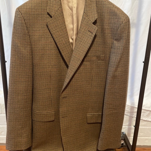 Ralph Lauren Other - Men's Lauren Ralph Lauren Brown Houndstooth Blazer (46L)

Free Shipping